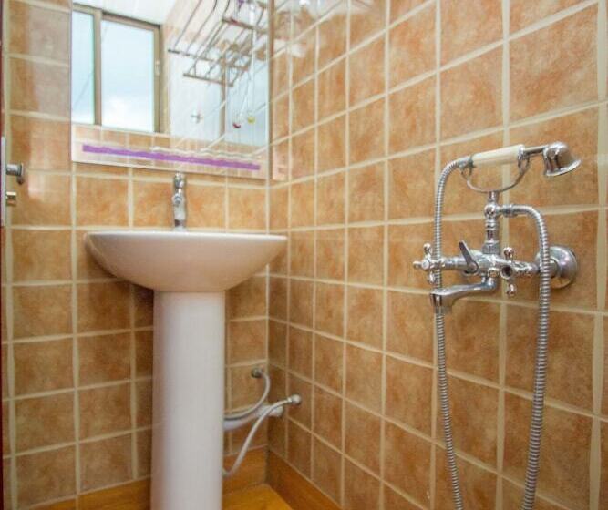 هتل Sal S Boutique