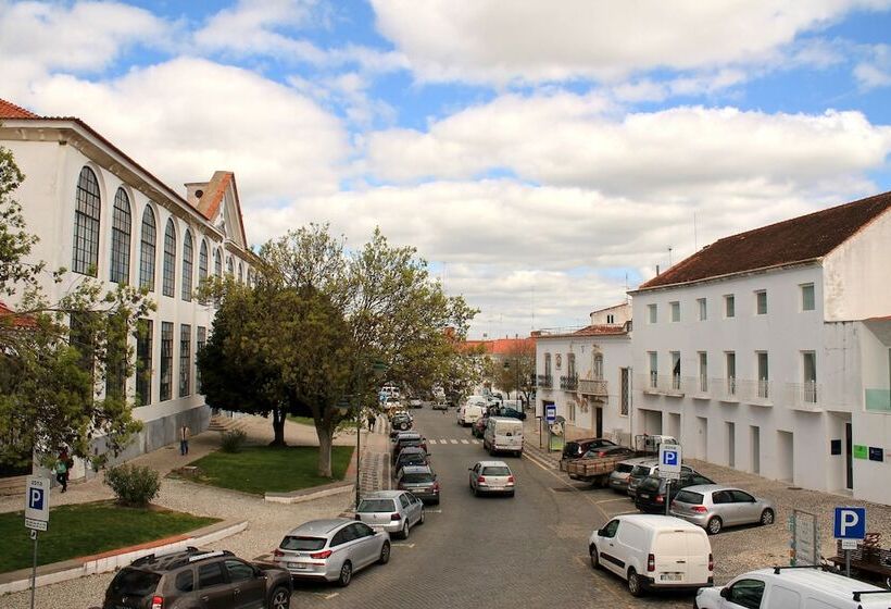 Отель Santa Comba