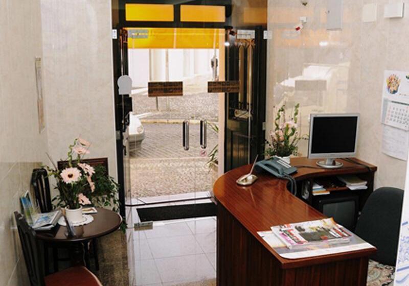 Отель Santa Comba