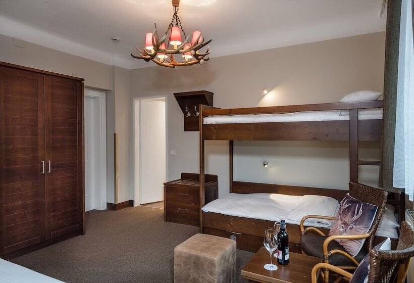 בית מלון כפרי Ski Lodge Reineke