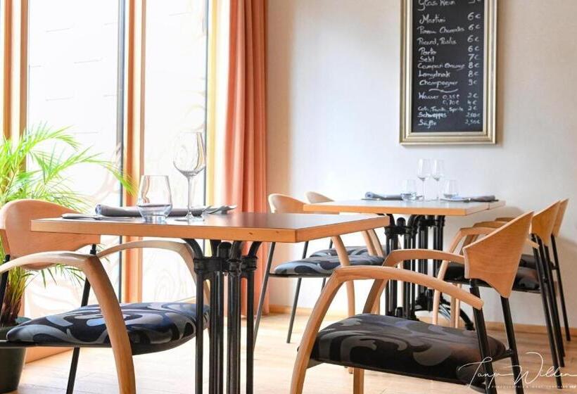 בית מלון כפרי Sleepwood