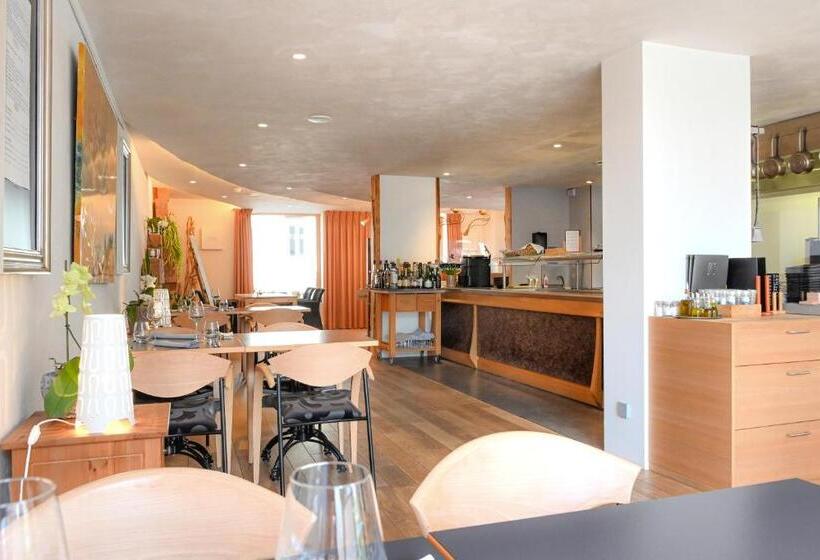 בית מלון כפרי Sleepwood