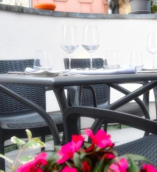 בית מלון כפרי Sleepwood