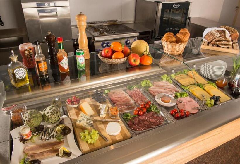 בית מלון כפרי Sleepwood