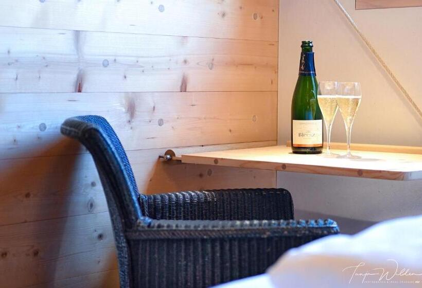 בית מלון כפרי Sleepwood