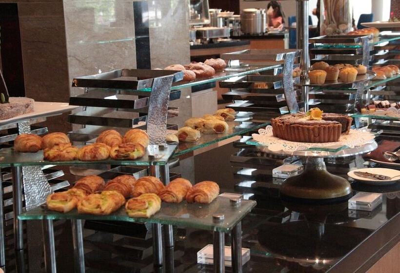 The Luxton Cirebon Hotel And Convention