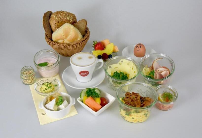 ホテル Waldheimat