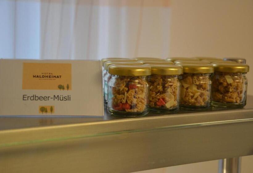 ホテル Waldheimat