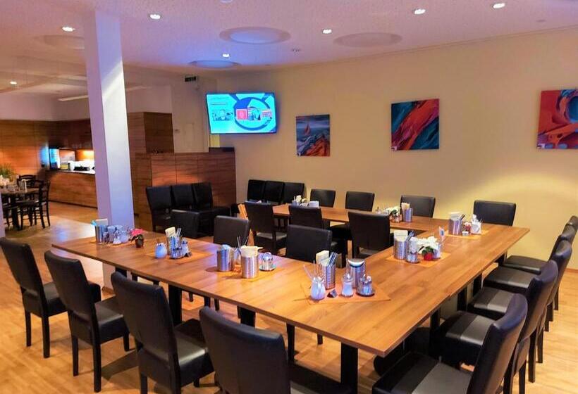 ホテル Waldheimat