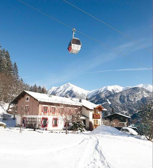 בית מלון כפרי Wetzlgut