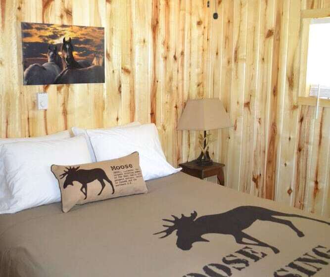فندق Wolf Creek Ranch Ski Lodge