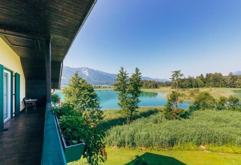 Inselhotel Faakersee