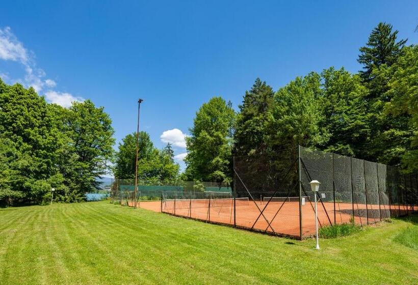 Inselhotel Faakersee