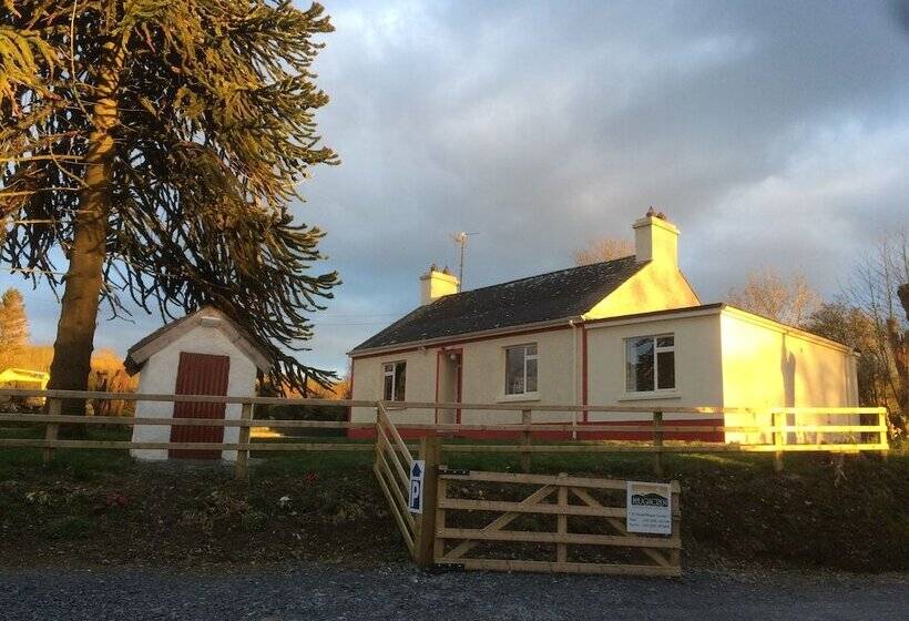 Loughcrew Megalithic Centre   Hostel