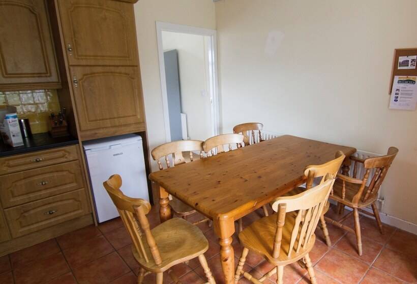 Loughcrew Megalithic Centre   Hostel