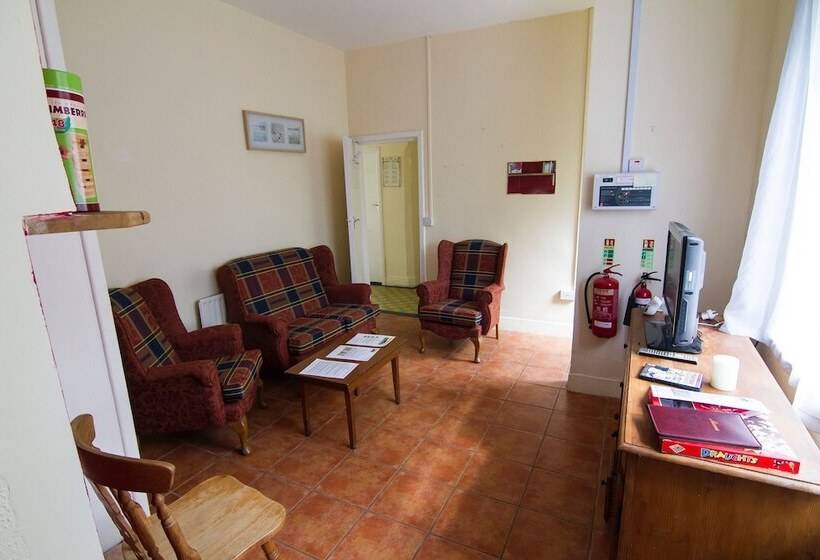 Loughcrew Megalithic Centre   Hostel