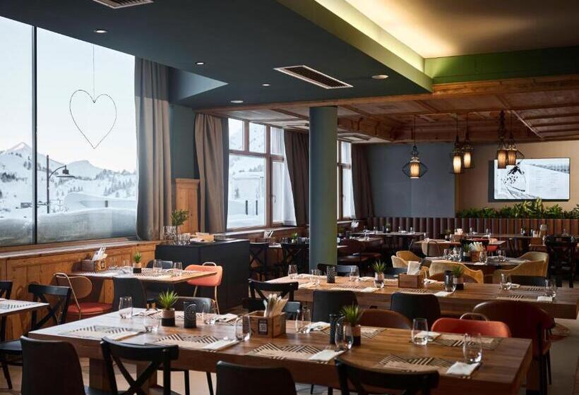 בית מלון כפרי Places Obertauern By Valamar