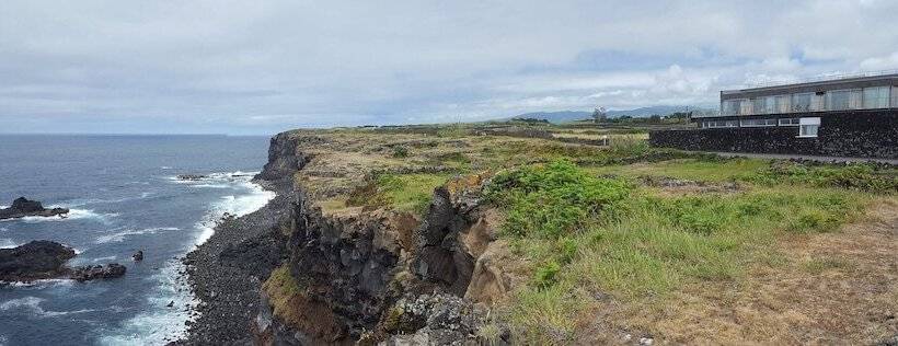 Sao Vicente Lodge   Atlantic Retreat