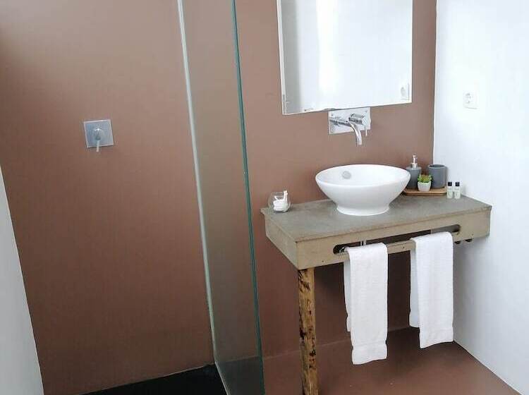 Sao Vicente Lodge   Atlantic Retreat