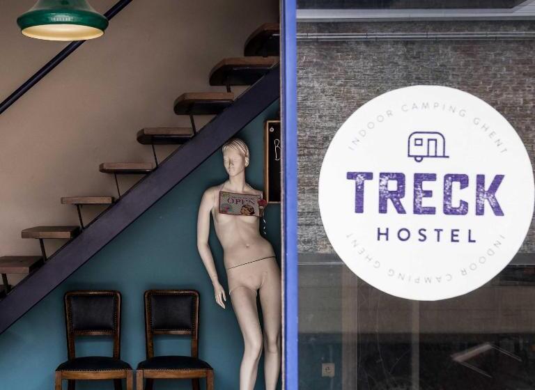 Treck Hostel
