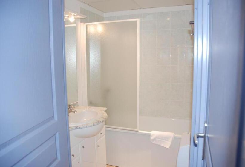 Uzes Appart Hotel Résidence Le Mas Des Oliviers