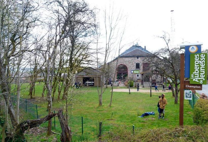 Общежитие Auberge De Jeunesse De La Roche Champlon