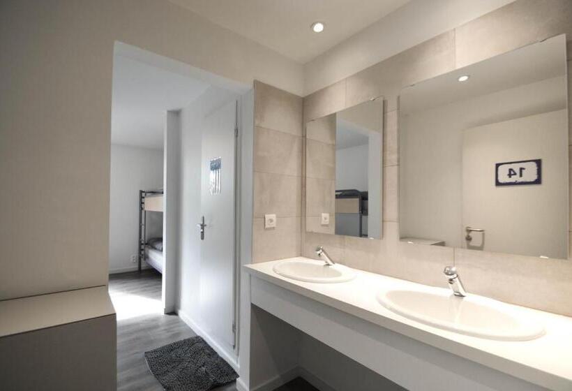 旅馆 Auberge De Jeunesse De La Roche Champlon