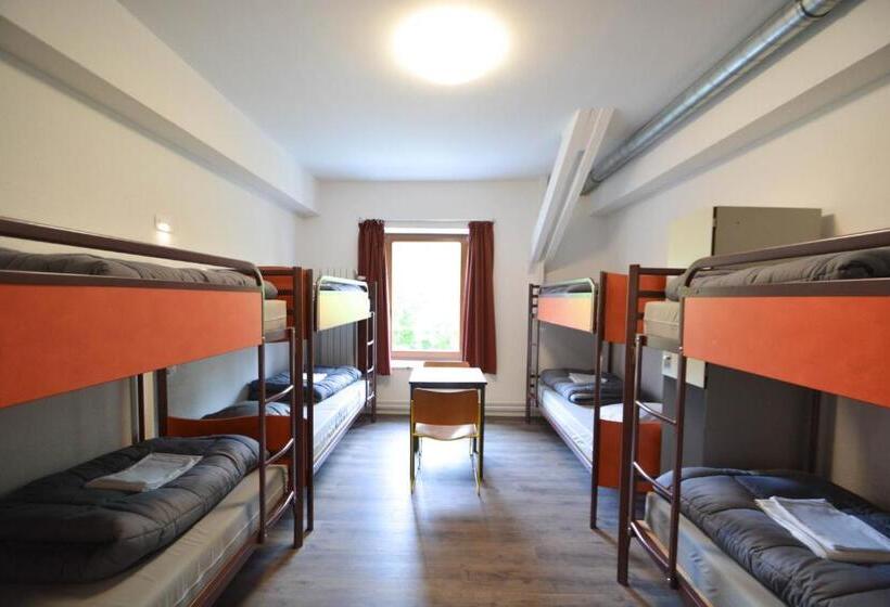 旅馆 Auberge De Jeunesse De La Roche Champlon