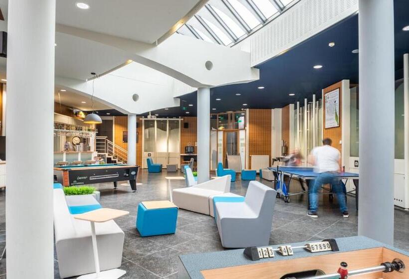 旅馆 Auberge De Jeunesse De Mons