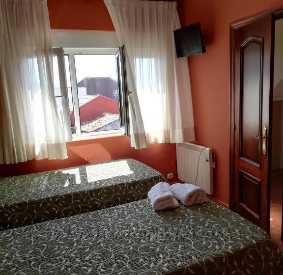 فندق صغير O Encontro