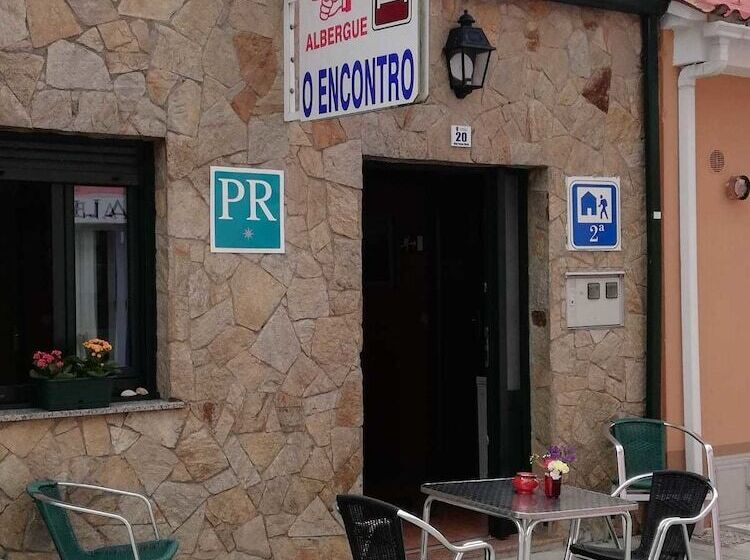 فندق صغير O Encontro