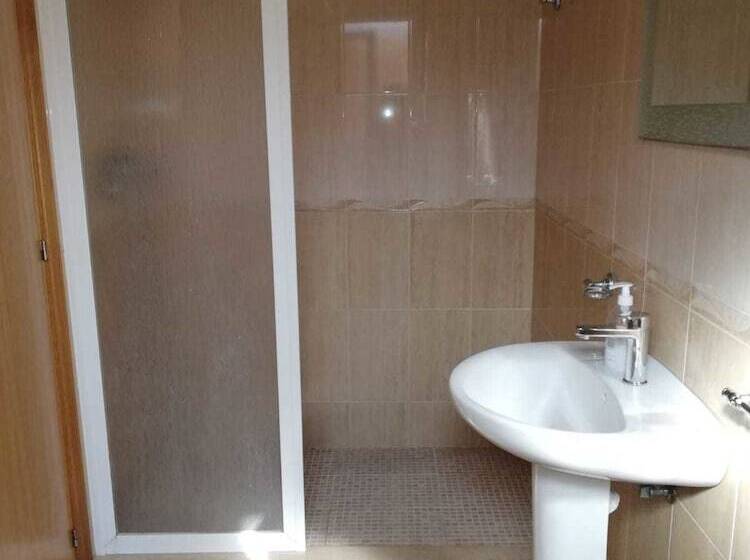 فندق صغير O Encontro