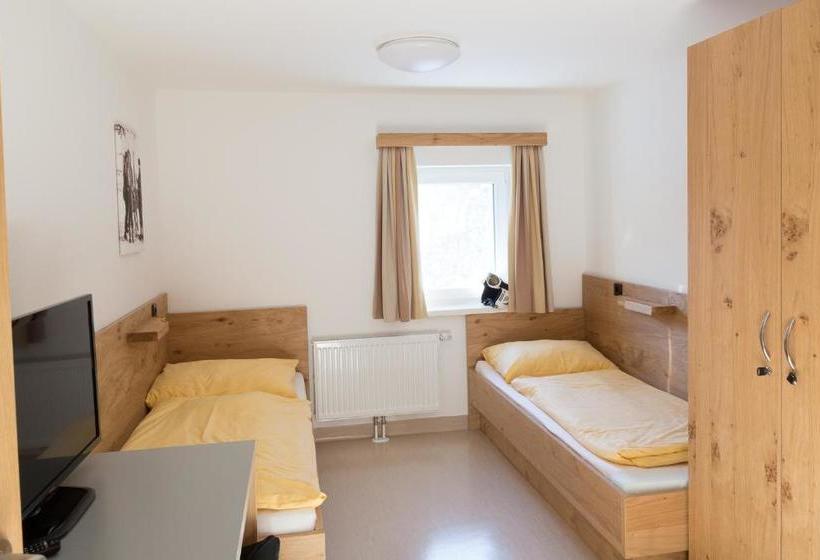 فندق صغير Jugendgästehaus Schaidberg