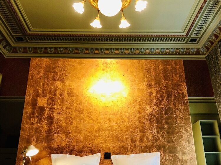 مبيت وإفطار The Museum   Au Lit, Jérôme!