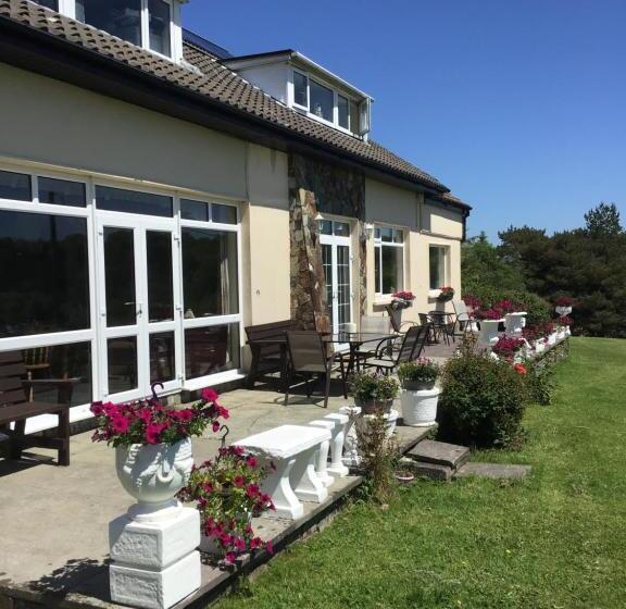 مبيت وإفطار Aran Lodge