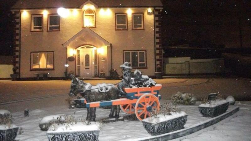 צימר Bed&Breakfast Burndale House