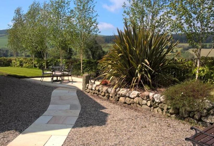 Macreddin Rock Bed & Breakfast