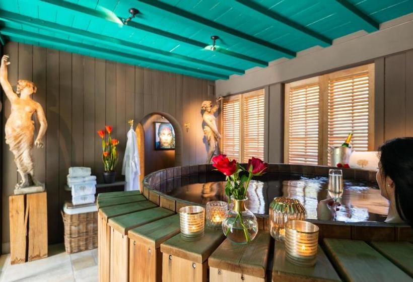 مبيت وإفطار Exclusive Suites The Secret Garden