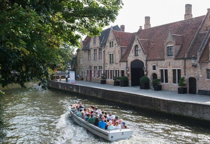 مبيت وإفطار Exclusive Suites The Secret Garden