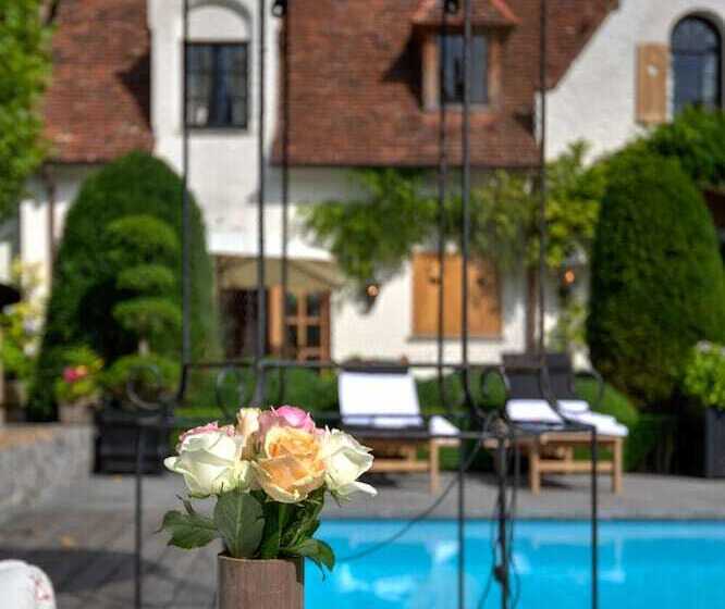 مبيت وإفطار Exclusive Suites The Secret Garden