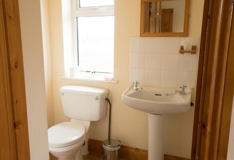 مبيت وإفطار Fortview Guest House