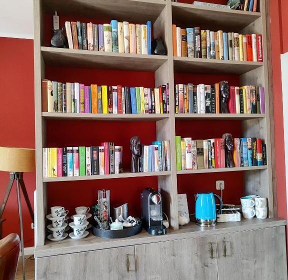 مبيت وإفطار Gästehaus Karl August