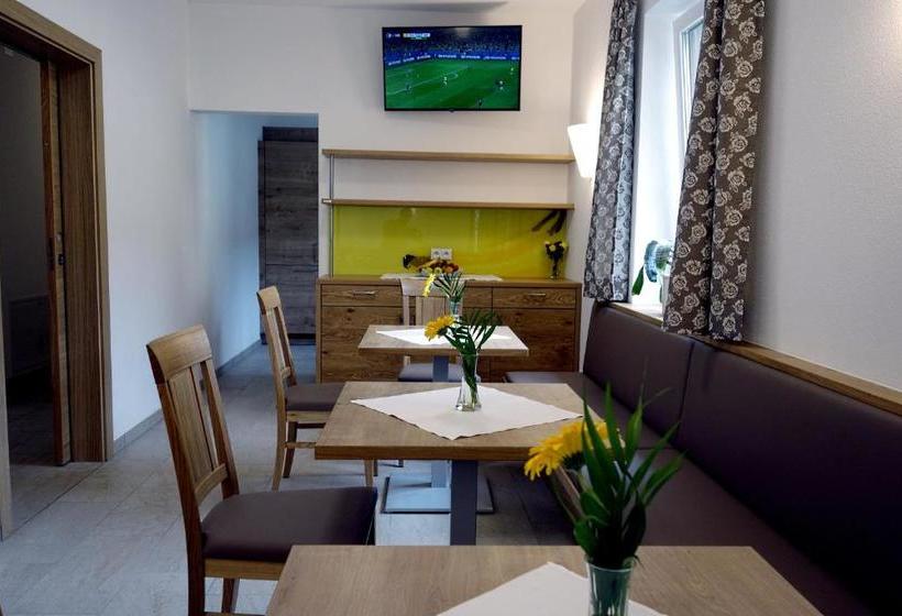 مبيت وإفطار Gästehaus Watschinger