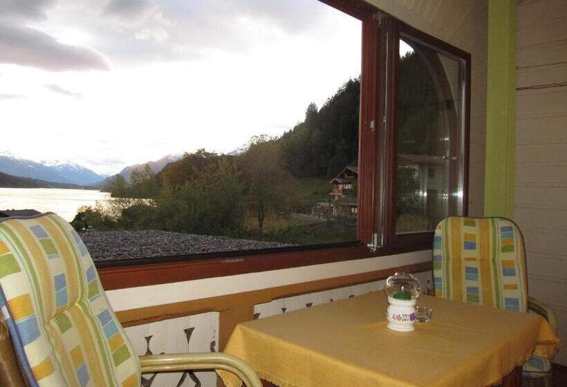 مبيت وإفطار Landhaus Neubauer   Zimmer