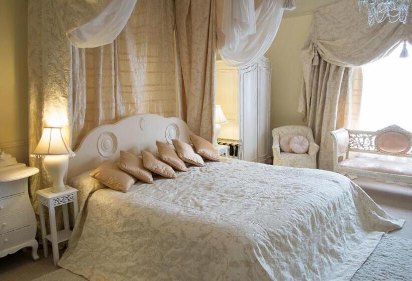 تختخواب و صبحانه Maranatha Country House