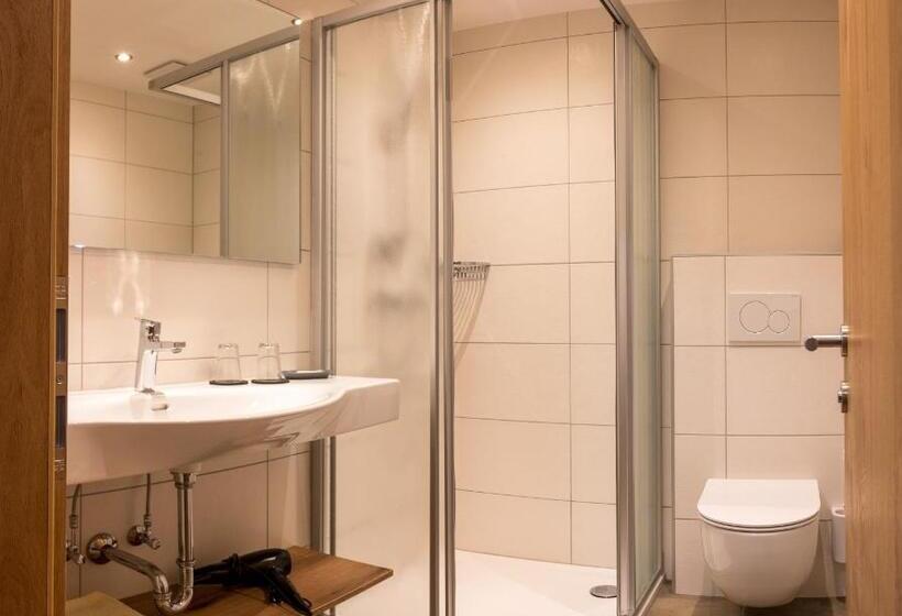 مبيت وإفطار Sonnenhang Montafon