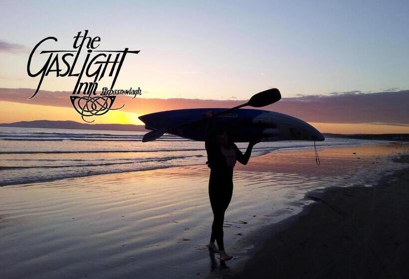 ベッドアンドブレックファースト The Gaslight Inn Holiday Apartments & Licenced Restaurant Rossnowlagh