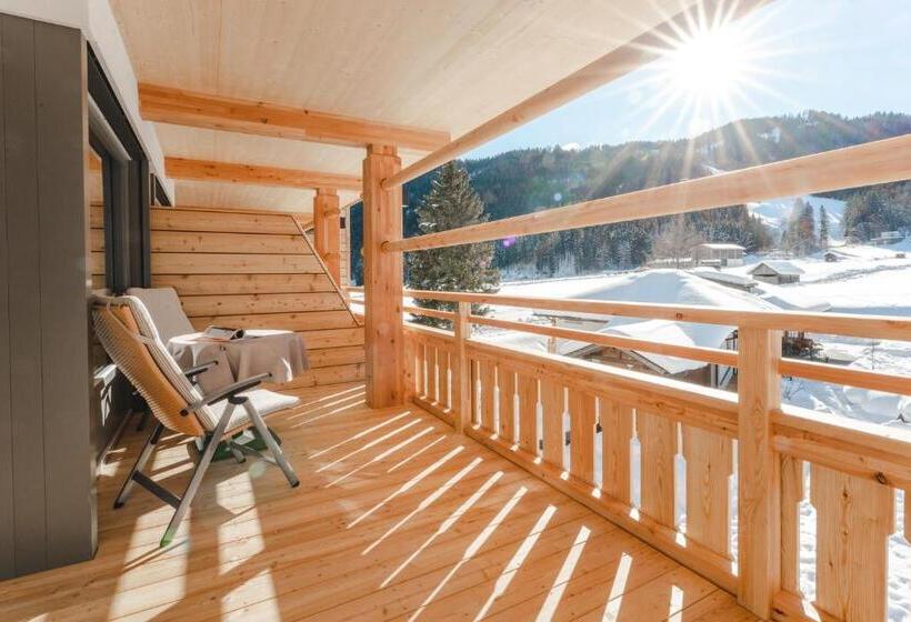 Das Leonhard   Naturparkhotel Am Weissensee