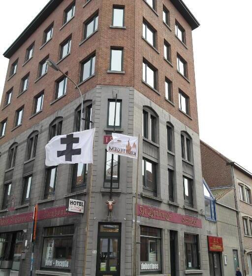 De Bonte Os Hotel & Tower