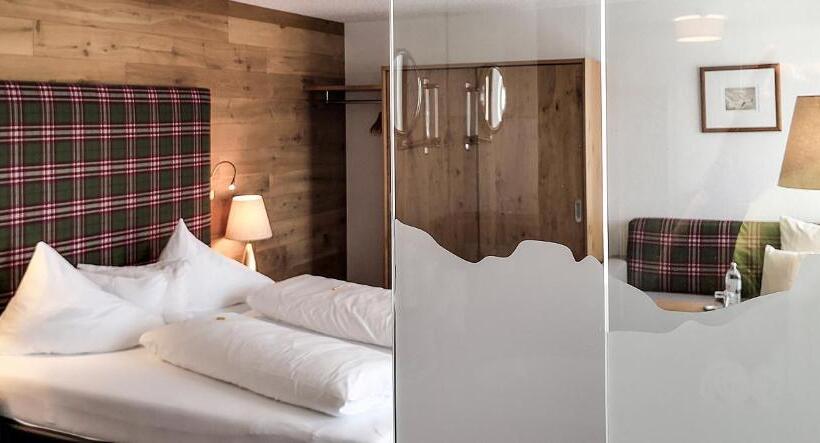 酒店 Alpenresort Walsertal